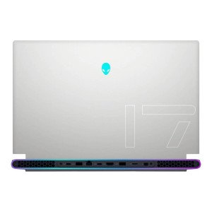 Alienware x17 device photo